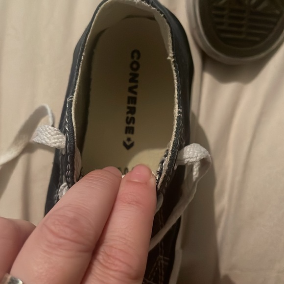 Size 9 little kids only been worn once converse all stars - Picture 4 of 9